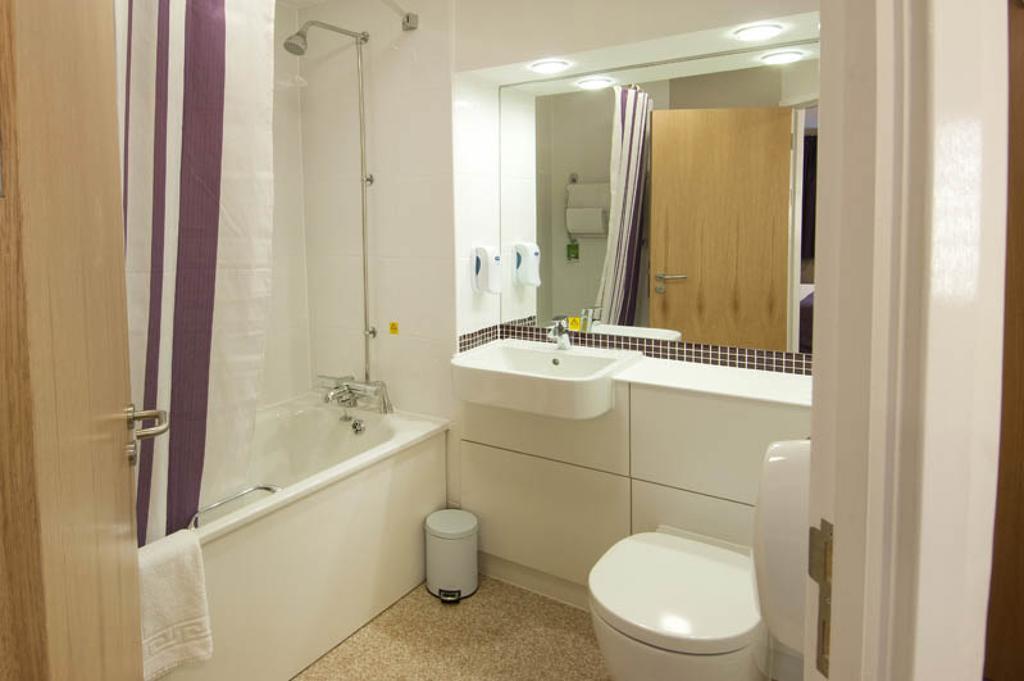 Premier Inn Cobham Cobham  Camera foto