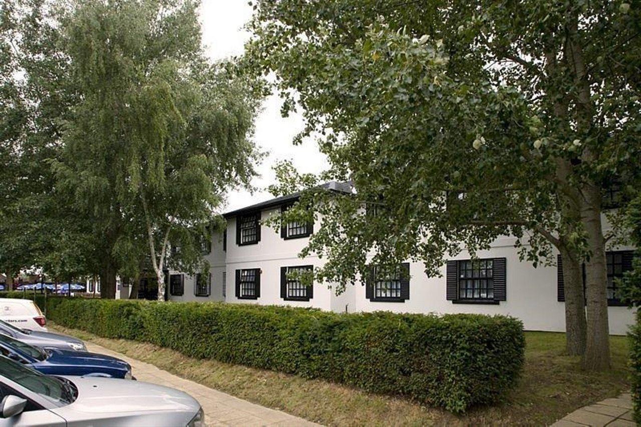 Premier Inn Cobham Cobham  Esterno foto